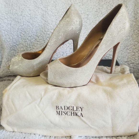 Badgley Mischka Drama Heels - Picture 4 of 8